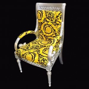 Classic vanitas armchair design